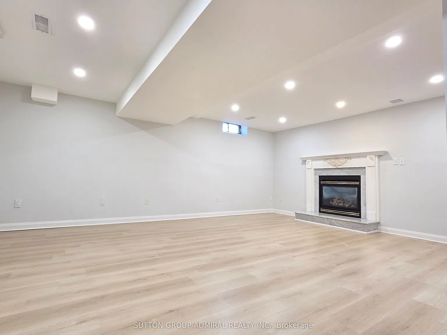 1 bed, $1,200 — Photo 2