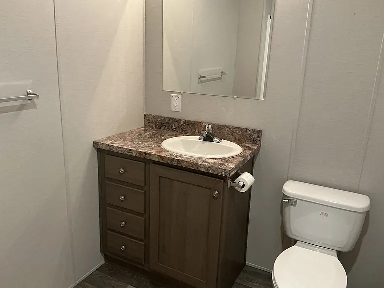 8628 Sandy St #112 — Photo 10