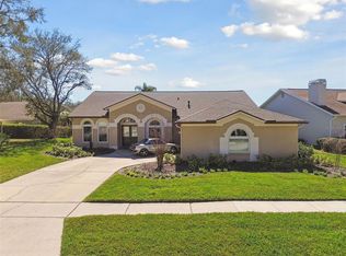 10115 Whisper Pointe Dr, Tampa, FL 33647