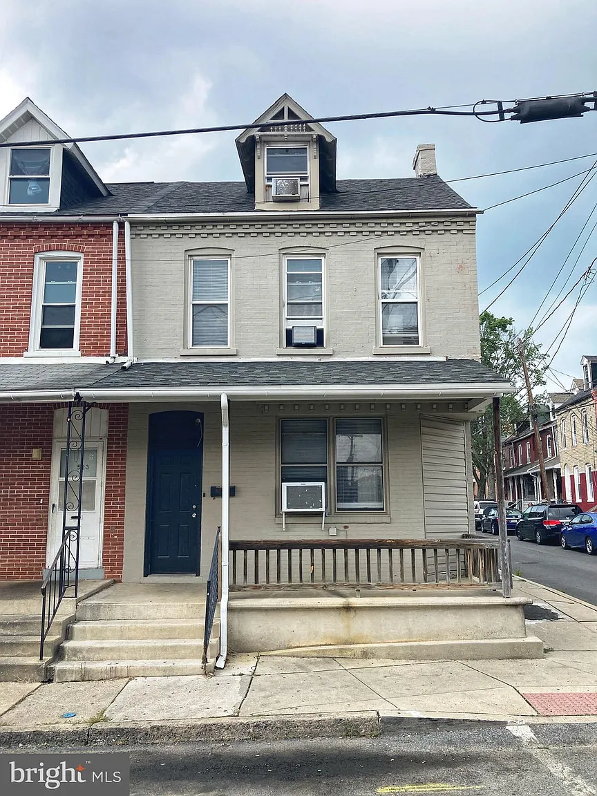 525 S Christian St photo 1