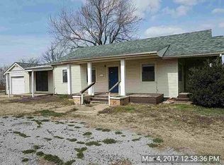 415 N Broadway, Hobart, OK 73651
