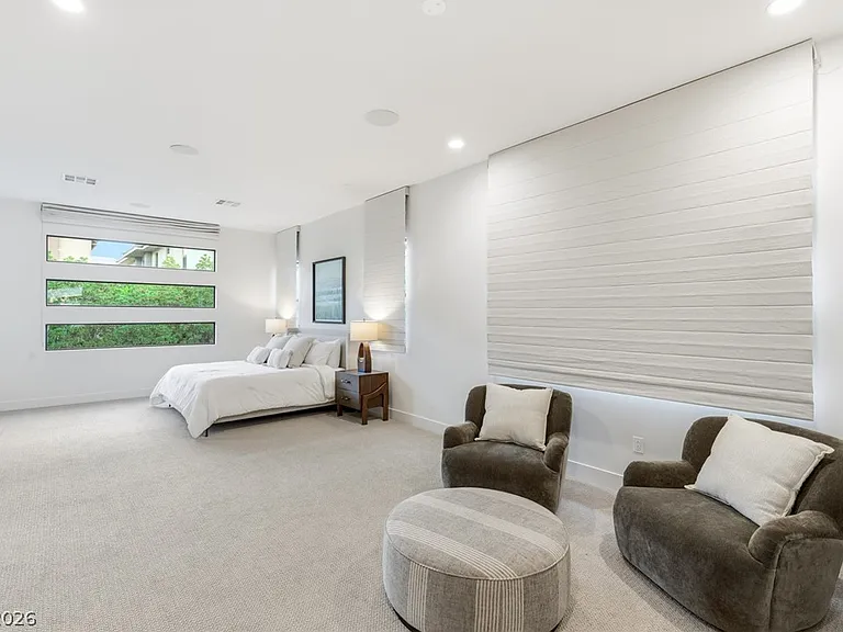 75 Pristine Glen St — Photo 24