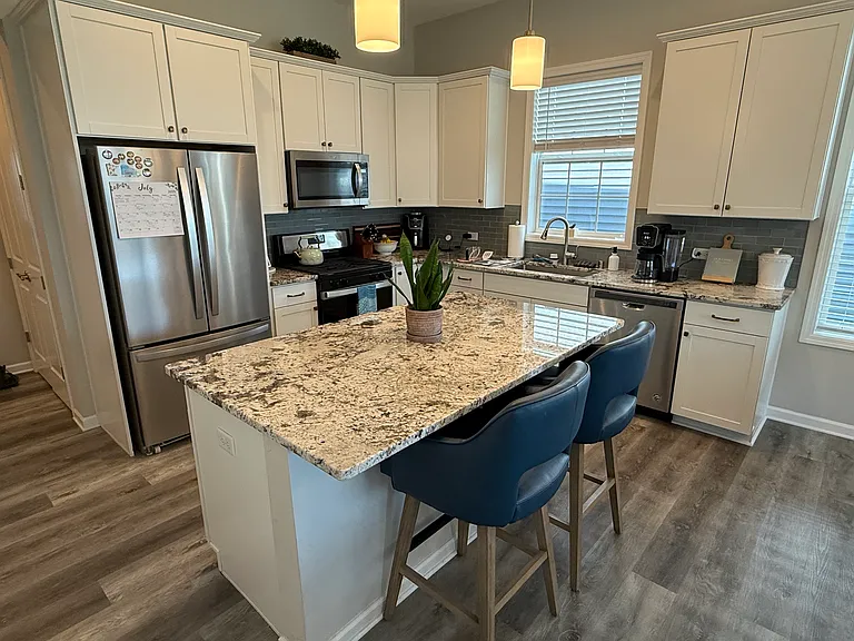 8074 Balsam Ln N — Photo 11
