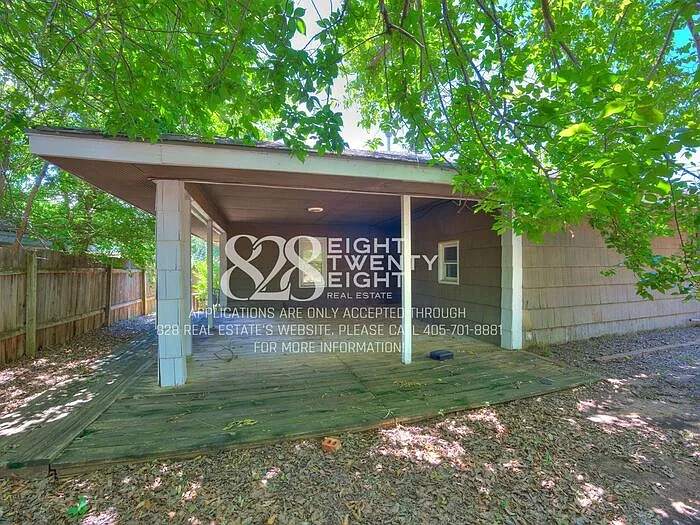 401 E Kerr Dr — Photo 32