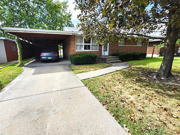 2nd image of 3261 Carlson Ave