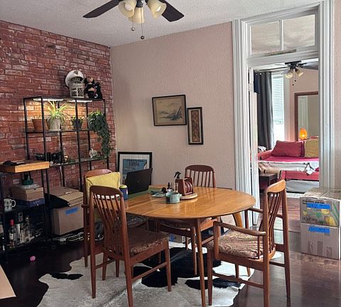 Livingroom/office #1