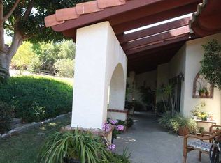 2118 Green Briar Dr, Fallbrook, CA 92028