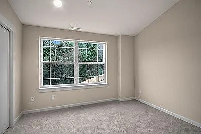 2 bed, 2.5 bath, 1250 sqft, $2,975 — Photo 4