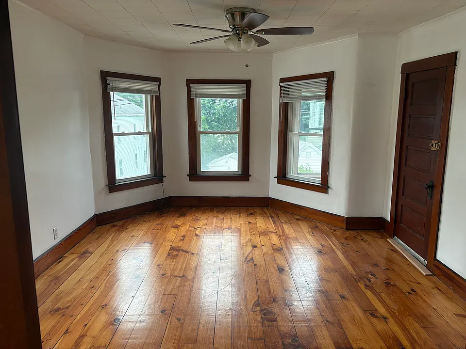 51 Elm St #3