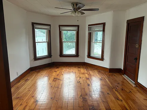 51 Elm St Photo 1