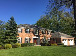462 Vance Ave, Wyckoff, NJ 07481