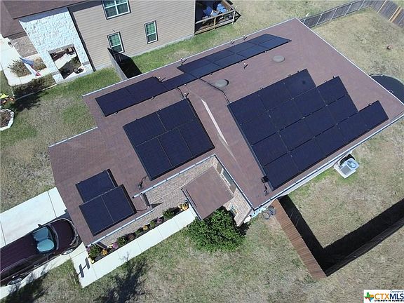 4th image of 465 Gina Dr