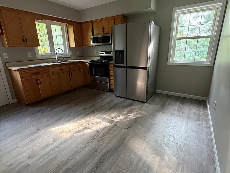 300A Verona St — Photo 3
