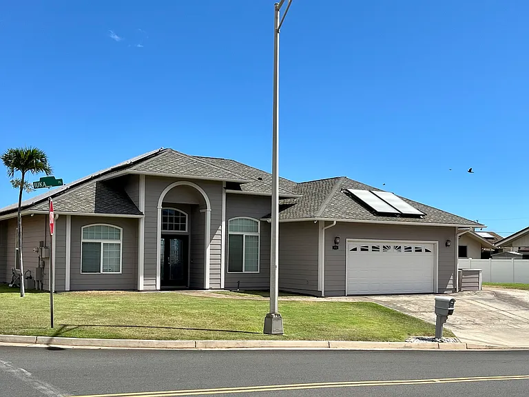 800 Iuka Pl — Photo 1