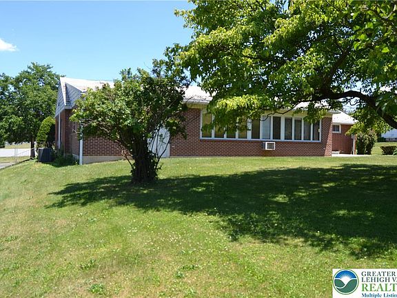 5th image of 1294 Trexlertown Rd