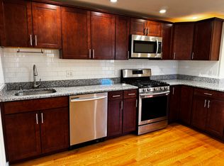 4 Goldsmith Ave #2, Beverly, MA 01915