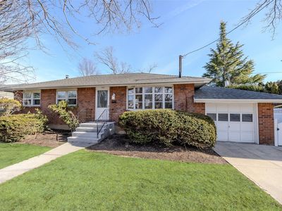 1772 Wilson Avenue, North Merrick, NY, 11566