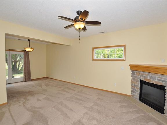 3rd image of 1905 NW Ashton Ln Unit 1