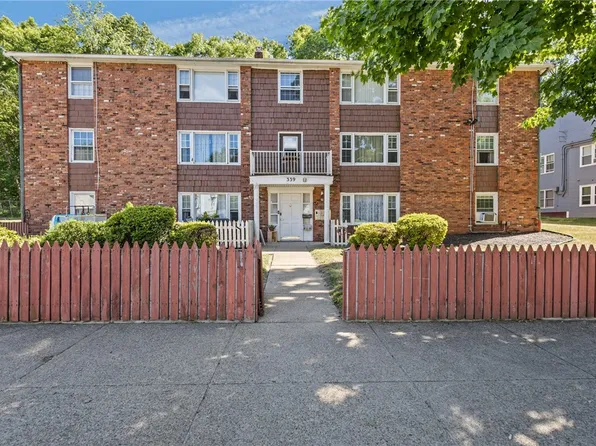 339 Privilege St, Woonsocket, RI 02895