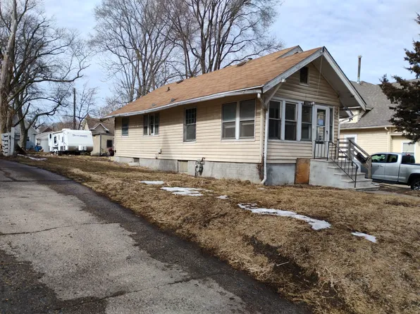 1338 E 14th St, Des Moines, IA 50316