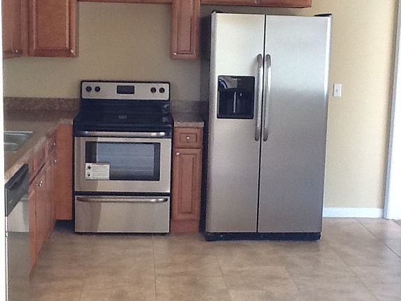 5th image of 2607 Hirsch Ave
