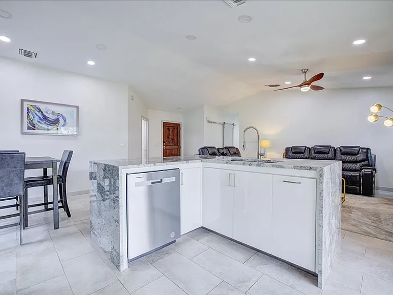 5501 N Lazybrook Pl — Photo 15