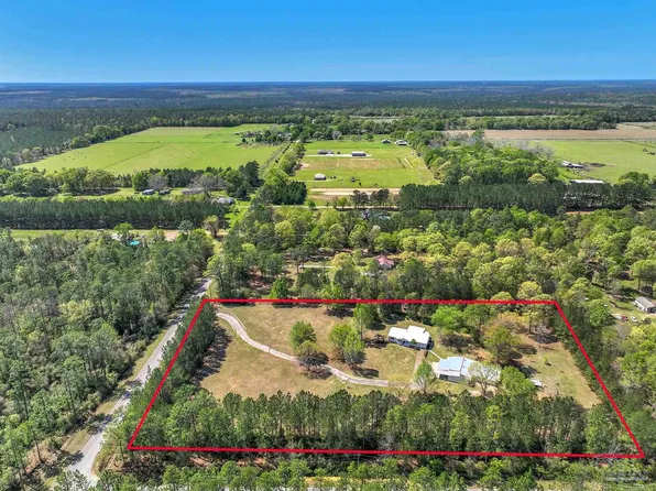 8700 Highway 97 #A, Walnut Hill, FL 32568
