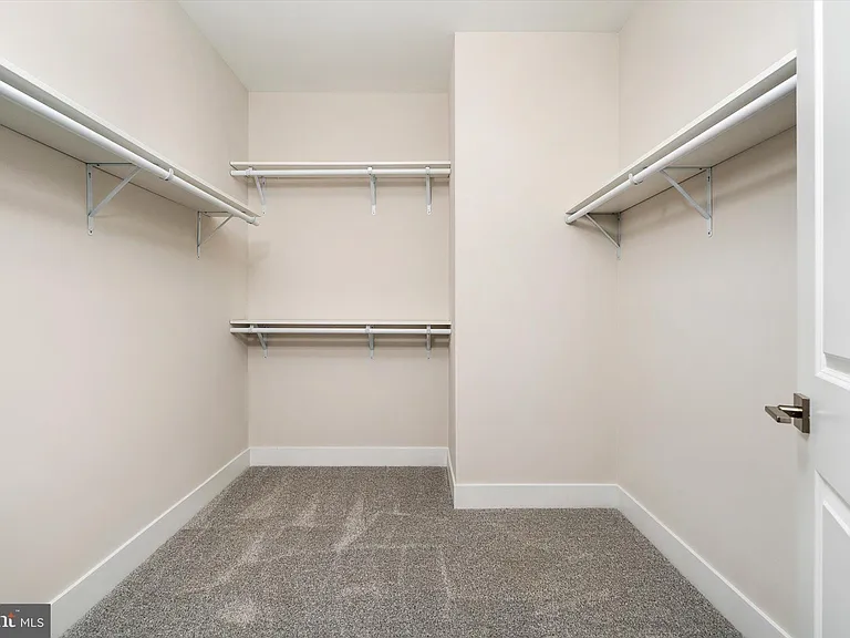 2906 Justin Dr — Photo 19