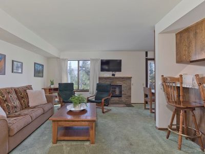 25 Lee Rd #111, Mammoth Lakes, CA, 93546