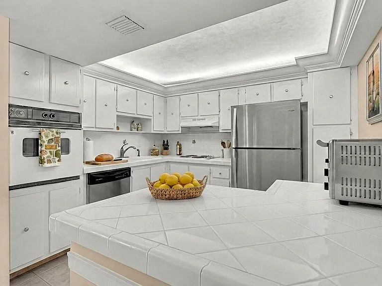 3460 S Ocean Blvd #314 — Photo 4