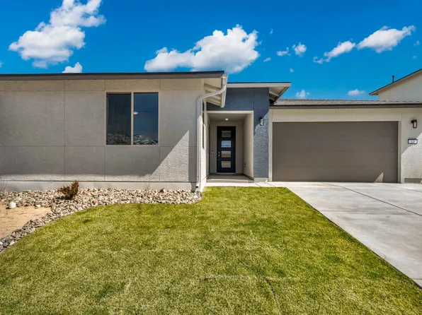 13 Stellar Ct, Carson City, NV 89705