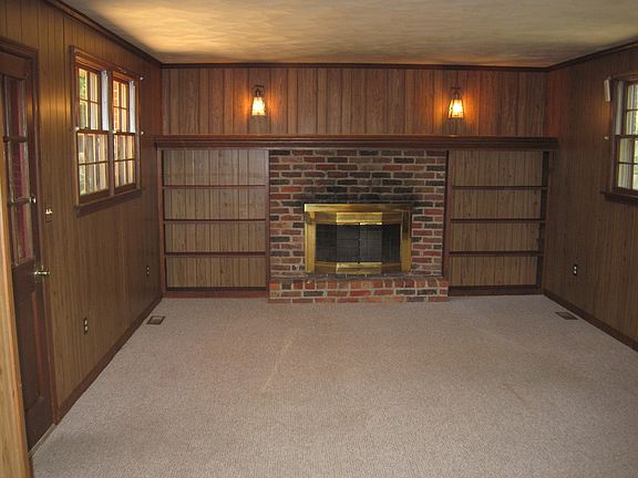 5th image of 705 Kingston Dr