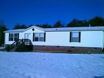 1st image of 121 Zircon Dr