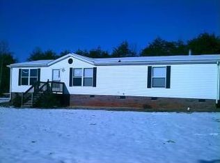 121 Zircon Dr, Statesville, NC 28625
