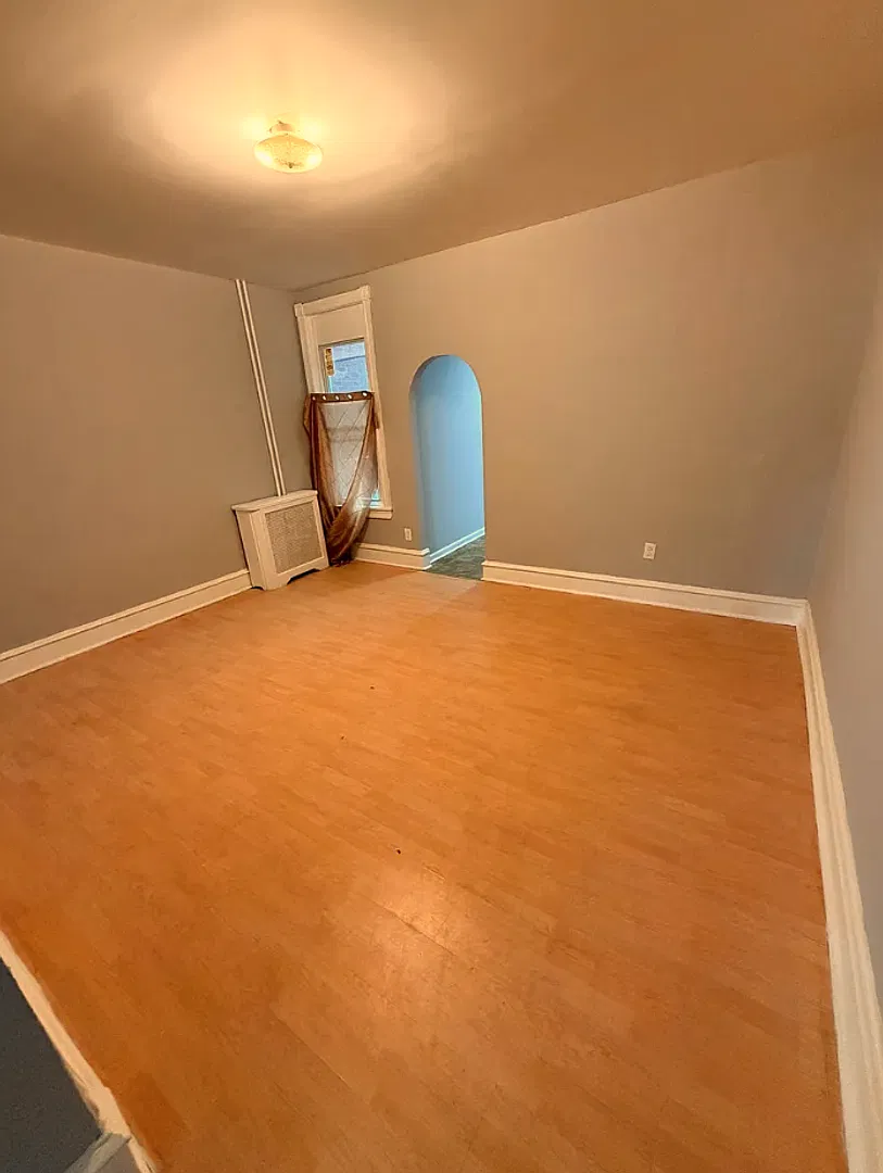 6920 Paschall Ave., 4 bedrooms, 1 bathroom House for $1,700/ Month — Photo 3