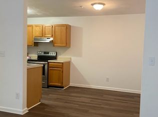 425 Acorn Grove Ln #G, Chesapeake, VA 23320