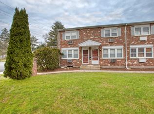 53 Hiltbrand Rd APT 3-2, Bristol, CT 06010