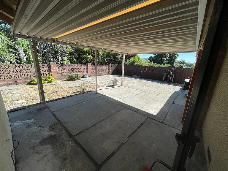 3420 Fleetwood Dr — Photo 24