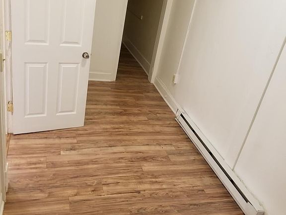 5th image of 862 River St #1