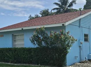1819 41st Ter SW, Naples, FL 34116
