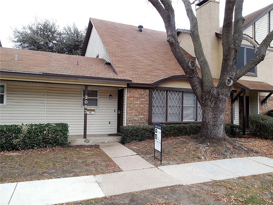 1st image of 2063 Clubview Dr