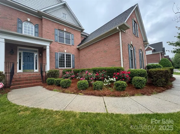 15009 Lisha Ln, Charlotte, NC 28277