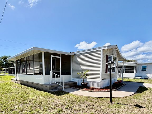 2nd image of 818 Reed Canal Rd #134