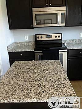 3rd image of 3011 Sawgrass Dr