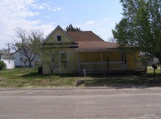 236 Franklin St, Lorraine, KS 67459
