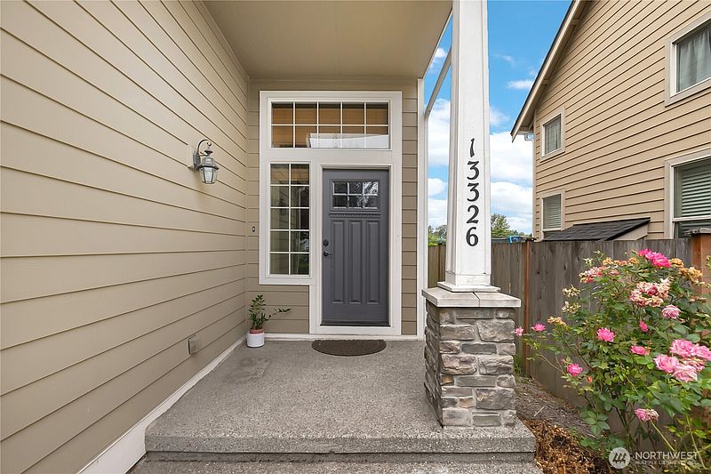 2nd image of 13326 94th Avenue Ct E