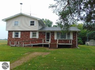 10885 S Dehmel Rd, Birch Run, MI 48415