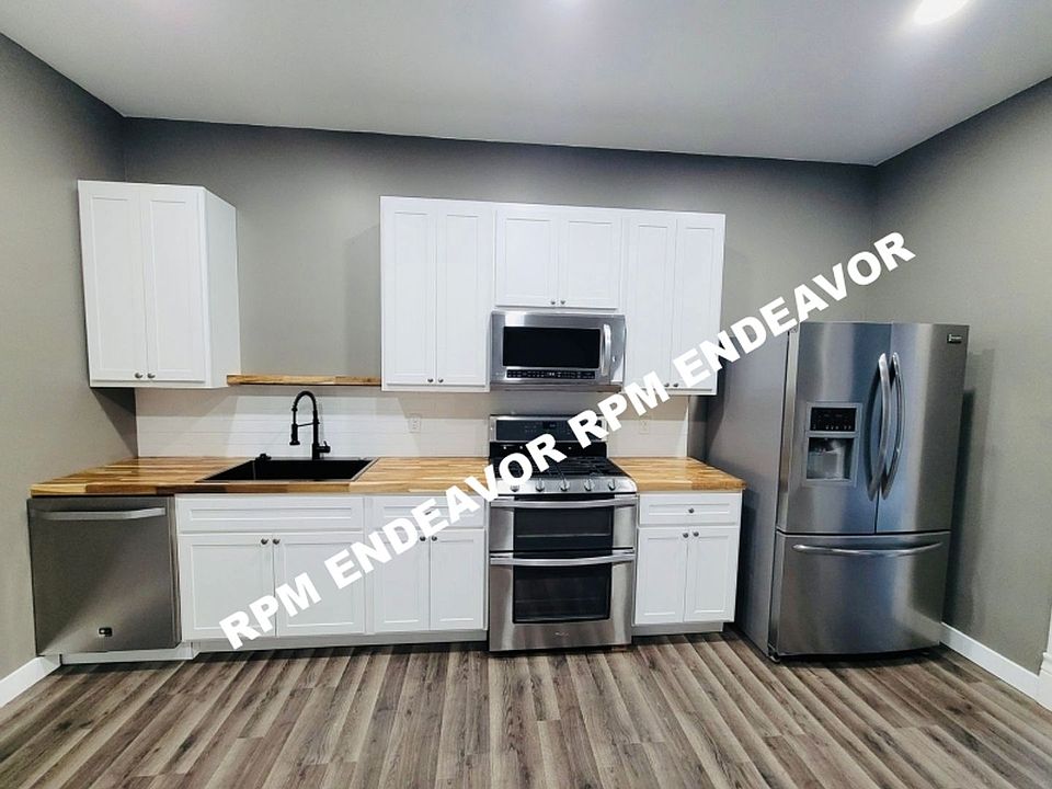 1st image of 3230 Pulaski St #562107D32