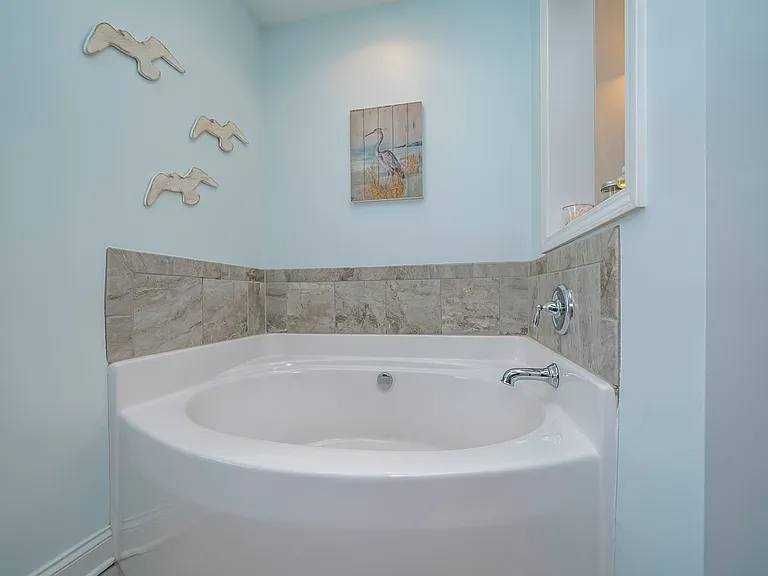 357 Cabana Way — Photo 23