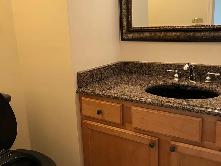 Powder room